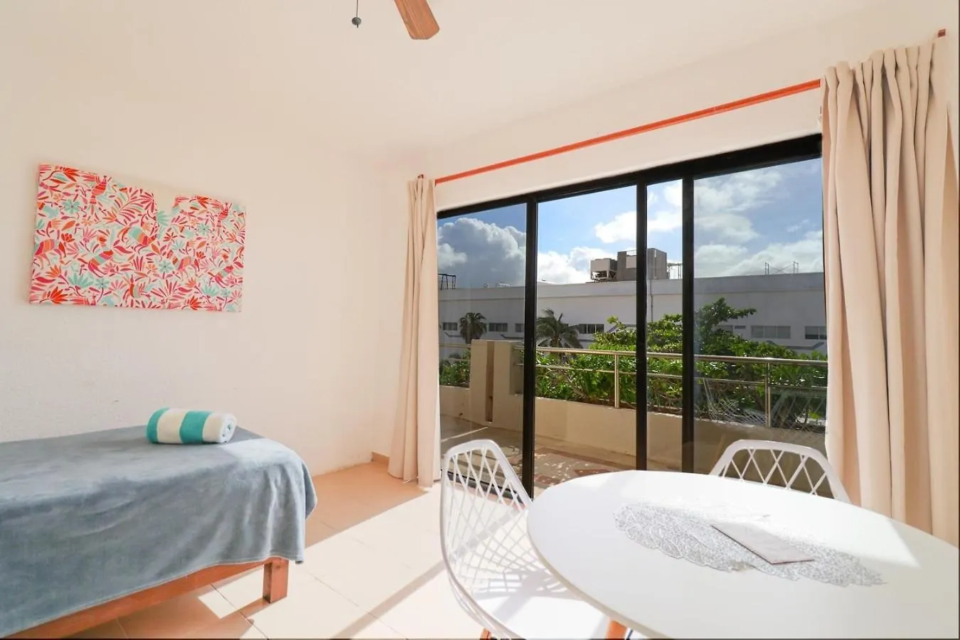 1Br In Villas Marlin, Beach Access And Pools Cancun Mexico