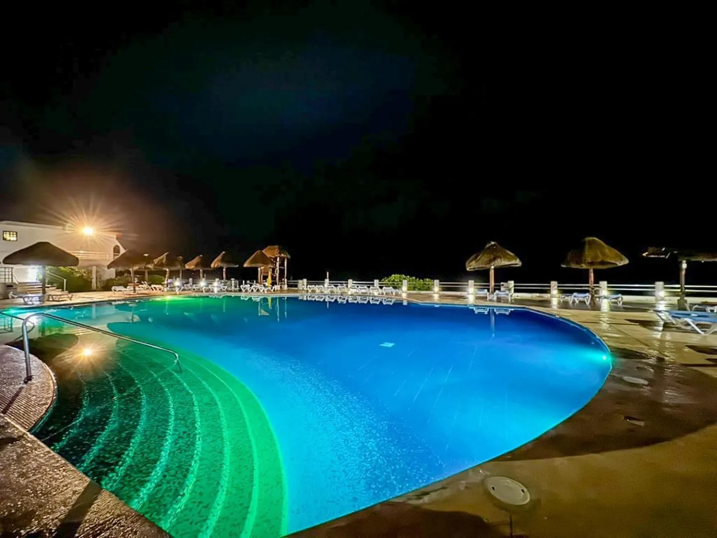 Apartment 1Br In Villas Marlin, Beach Access And Pools Cancun
