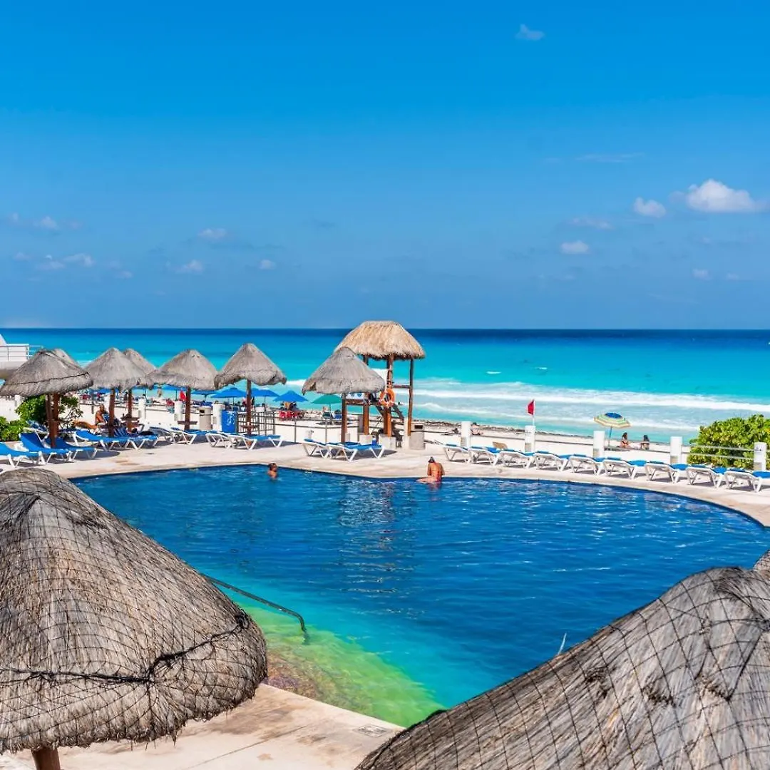 Apartment 1Br In Villas Marlin, Beach Access And Pools Cancun Mexico