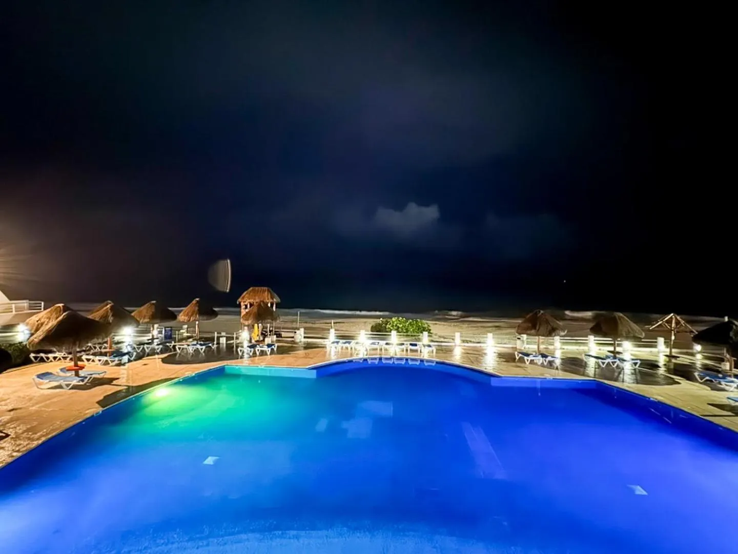 1Br In Villas Marlin, Beach Access And Pools Cancun